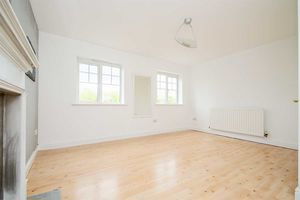 Photo 16- click for photo gallery